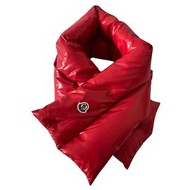Moncler Red nylon laué down scarf Rosso