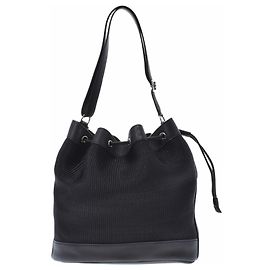 Marché Hermès Noir