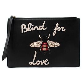 Gucci Pochette brodée en cuir Blind For Love Noir