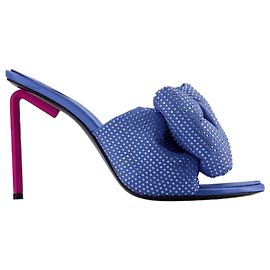 Off White Mules con fiocco Allen Bow e strass in blu/rosa Blu