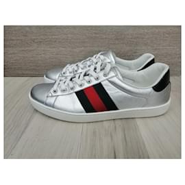 Gucci-Ace-Silvery