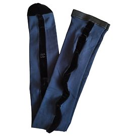 Chanel blaue Samtstrumpfhose mit schwarzem Bandlogo CC Blau