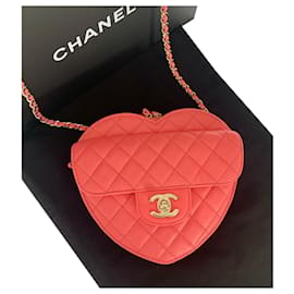 Chanel-Chanel CC in love heart bag-Pink
