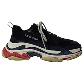 Balenciaga-Balenciaga Triple S Sneakers in Black Polyester-Black