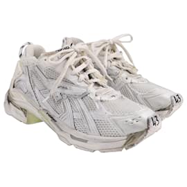Balenciaga-Balenciaga Runner Sneakers aus weißem Nylon-Weiß
