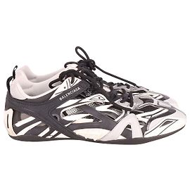 Tênis Balenciaga Drive Low Top em couro preto e branco Multicor