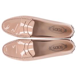 Tod's-Tod's Gommino Loafers in Beige Patent Leather-Beige