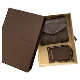 Louis Vuitton-Monederos, carteras, casos-Marrón claro