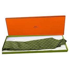 Hermès-Linda gravata Hermès na caixa-Marrom,Bege,Dourado