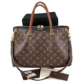 Louis Vuitton-Louis Vuitton PALLAS Monogram canvas calf leather M41064 Black Handbag Added Insert Pre owned-Black