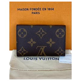 Louis Vuitton-Louis Vuitton 6 Llavero Monogram Lona Marrón M62630 Llavero seminuevo-Negro
