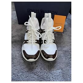 Louis Vuitton-Sneakers-White