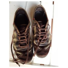 Gucci-SNEAKER-Light brown