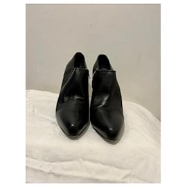 Prada-Prada ankle boots with side zip-Black