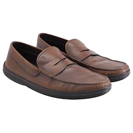 Tod's-Tod's Loafers in Brown Leather-Brown