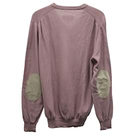 Maison Martin Margiela-Maison Margiela Sweatshirt mit V-Ausschnitt und Leder-Ellenbogen-Patch aus violetter Baumwolle-Lila