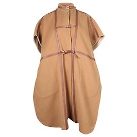 Burberry Poncho Coat with Leather Harness in Brown Wool Brown