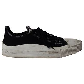 Moncler Glissiere Logo Sneakers in Black Canvas Black
