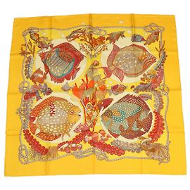 Hermès HERMES CARRE90 Sciarpa ""CARRE Grands Fonds"" Seta Giallo Auth am3180 Giallo