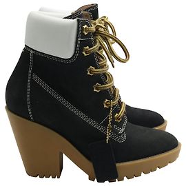 Maison Martin Margiela Maison Margiela Botas com Lace Up em Camurça Preta Preto
