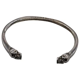 Alexander Mcqueen-Brazalete con doble calavera de Alexander McQueen en latón plateado-Plata