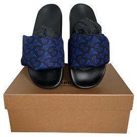 Burberry t slides 43 Black