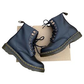 Dr. Martens 38 Cor preta Preto