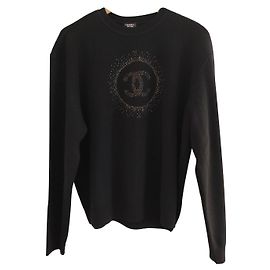 chanel uniforme Noir