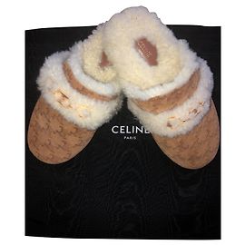 Céline Mulas de triunfo Bege