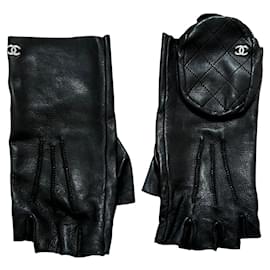 CHANEL, Bags, Chanel Beigeblack Leather Cc Fingerless Gloves Size 8