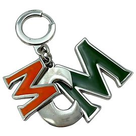 COLGANTE LETRA MCM METAL PLATA Hardware de plata