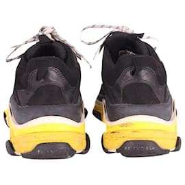 Balenciaga-Balenciaga Triple S Sneakers in Black Yellow Polyester-Black