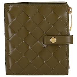 Bottega Veneta-Bottega Veneta Bi-Fold Intrecciato Leather Zipped Wallet-Multiple colors