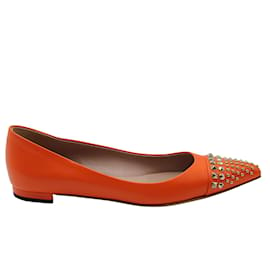 Gucci-Gucci Silver Studded Point-Toe Ballet Flats in Orange Leather -Orange