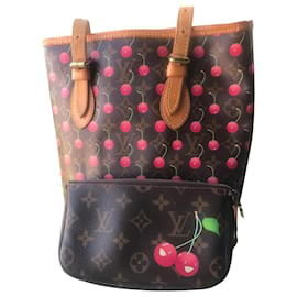 Louis Vuitton-BUCKET MONOGRAM CERISE-Marrone