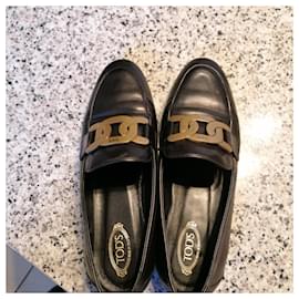 Tod's-Flats-Black