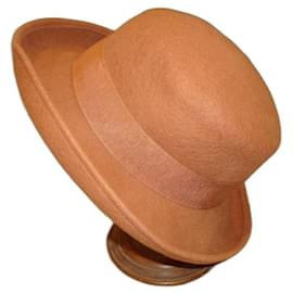 Autre Marque Wool Felt Hat Caramel Size M Caramel