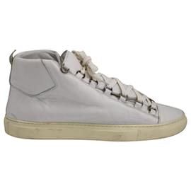 Balenciaga-Balenciaga Arena Sneakers in White Lambskin Leather-White