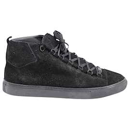 Balenciaga-Balenciaga Arena Sneakers in Black Suede-Black