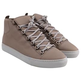 Balenciaga-Balenciaga Arena Sneakers in Beige Leather-Beige