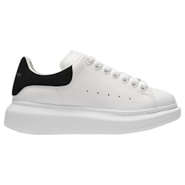 Alexander Mcqueen-Baskets oversize - Alexander Mcqueen - Blanc/Cuir noir-Blanc