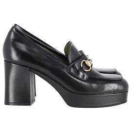 Mocassini Gucci con plateau e morsetto in pelle nera Nero