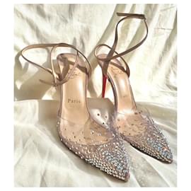 Christian Louboutin-spikaqueen-Bege