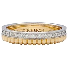 Boucheron-Anello di Boucheron, “Quattro Radiant Edition Grosgrain”, due ori e diamanti.-Altro