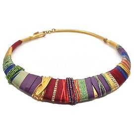 CHRISTIAN LACROIX Collier Inspiration Masai Multicolore Doré