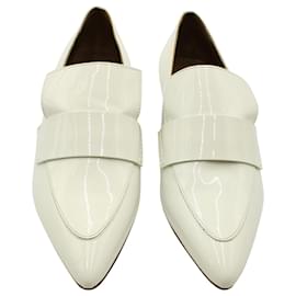 Hermès-Hermes Loafer aus weißem Lackleder-Weiß