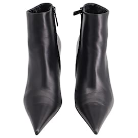 Balenciaga-Balenciaga Pointed Ankle Boots in Black Leather-Black