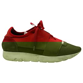 Balenciaga-Balenciaga Race Runner Sneakers in Red Suede-Red
