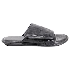 Balenciaga-Balenciaga Croc Embossed Slide Sandals in Black Patent Leather -Black