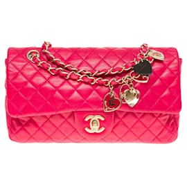 Chanel-Superb Chanel Timeless/Classic Medium limited edition Valentine Hearts handbag in red quilted lambskin-Red